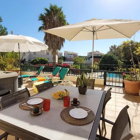 Apartment Place In The Sun - Free Out Door Jacuzzi - By Bedzy Albufeira