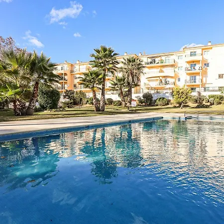 Apartment Place In The Sun - Free Out Door Jacuzzi - By Bedzy