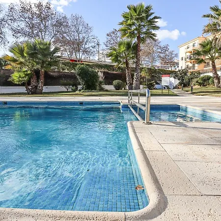 Place In The Sun - Free Out Door Jacuzzi - By Bedzy Apartment