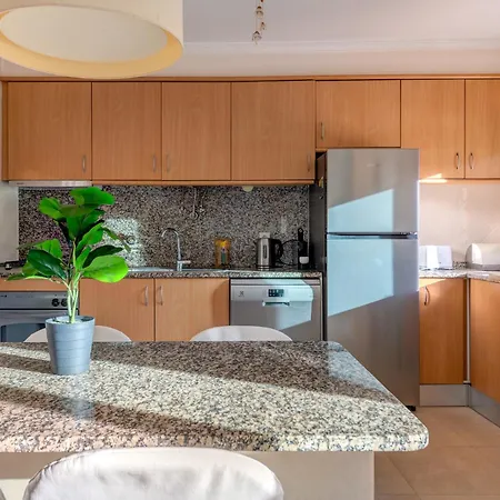 Place In The Sun - Free Out Door Jacuzzi - By Bedzy Appartement Albufeira